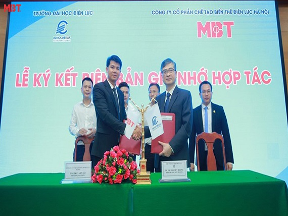 MBT và những lần “bắt tay” đáng nhớ