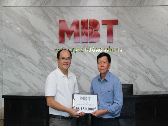 MBT - San sẻ khó khăn với đồng bào miền Trung